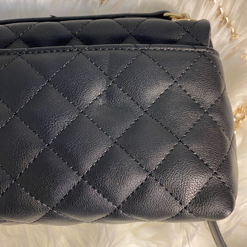 I.n.c. International Concepts Small Ajae Quilted Crossbody - Picture 7 of 7
